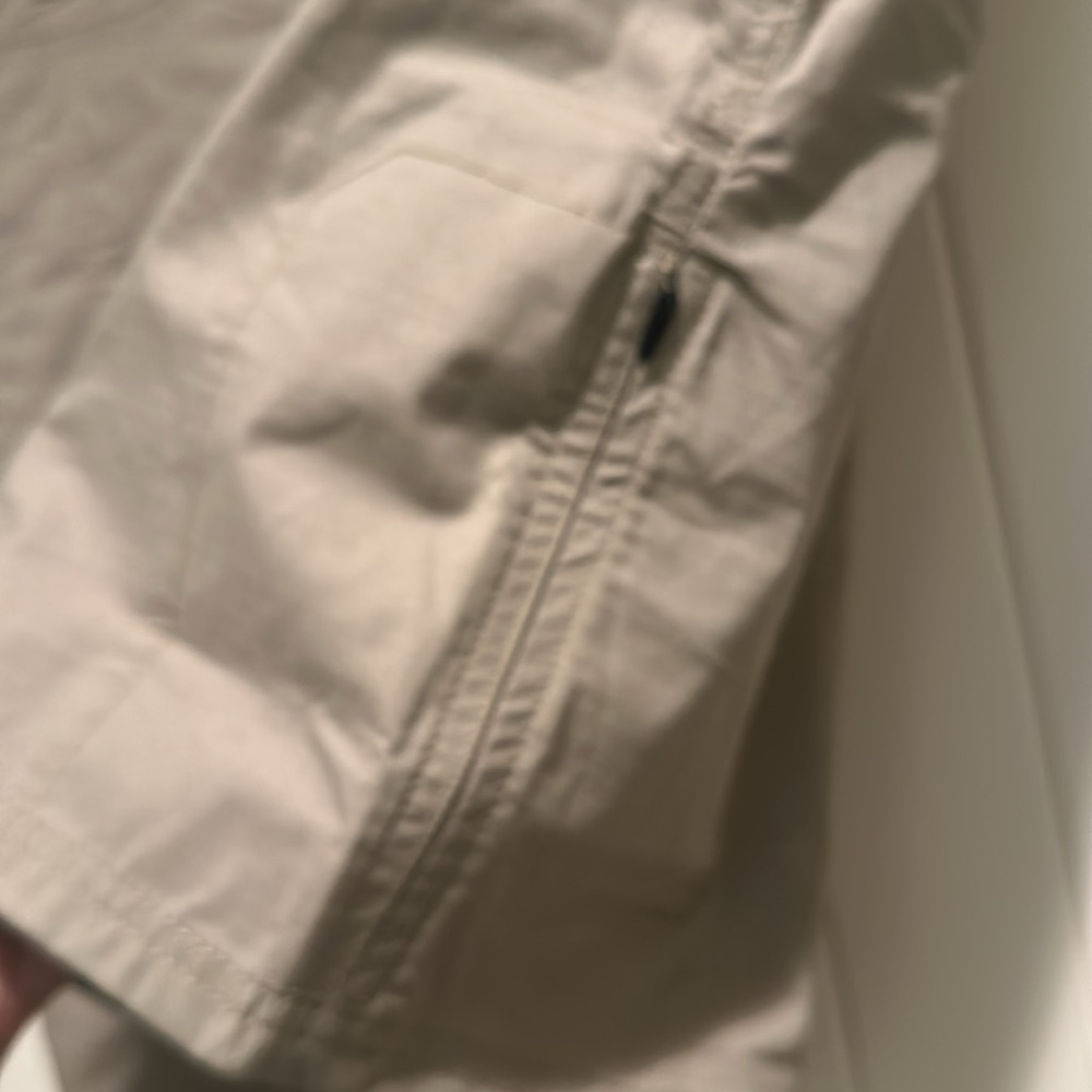 Prana Cargo Shorts - Picture 4 of 6